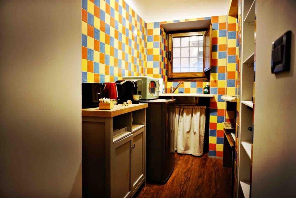 Maya Rhome Trastevere Lägenhet
